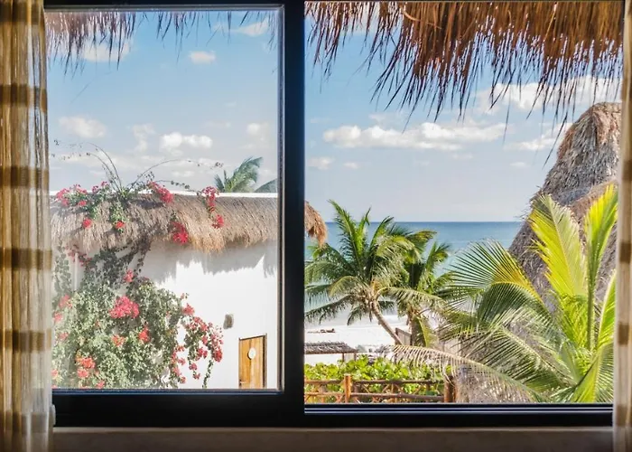 Hotel Amansala 4*