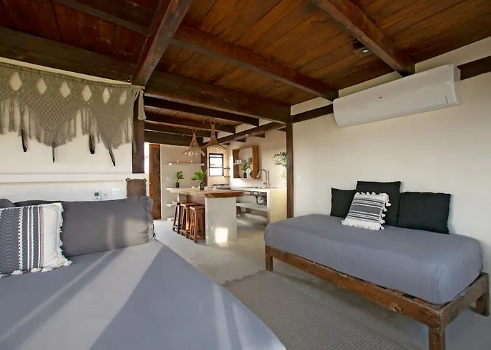 Hotel Amansala