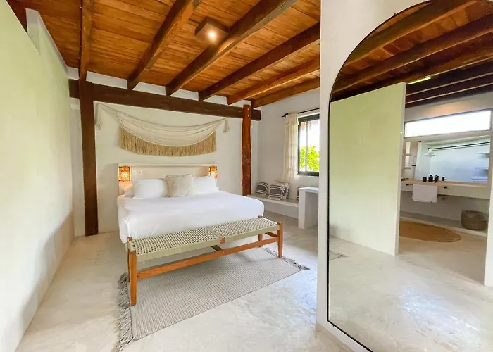 Amansala Hotel 4*